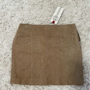 Beige mini skirt
